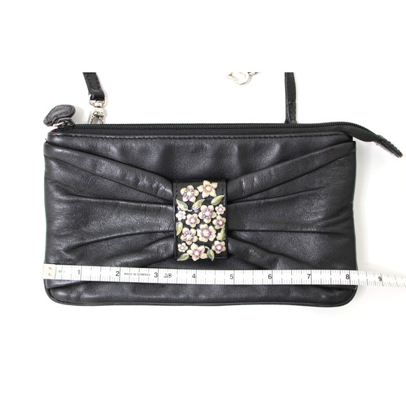 BRIGHTON Clutch Mini Purse Bag Wristlet Black Leather Floral Adorned BOW - Picture 7 of 8